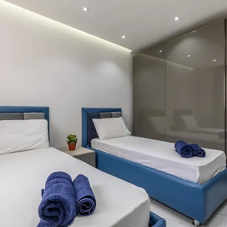 Ta Xbiex, Luxury Penthouse For Families Only, With Pool And Seaview, Malta * Ta Xbiex