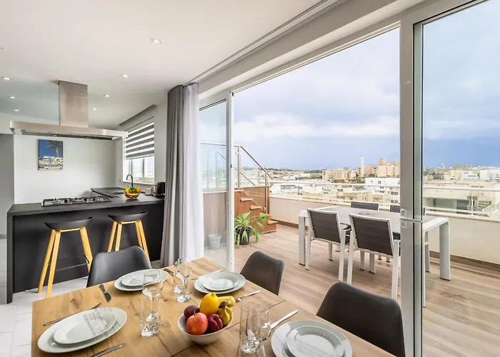 Ta Xbiex, Luxury Penthouse For Families Only, With Pool And Seaview, Malta * Ta Xbiex