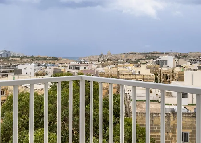 Ta Xbiex, Luxury Penthouse For Families Only, With Pool And Seaview, Malta Apartment *