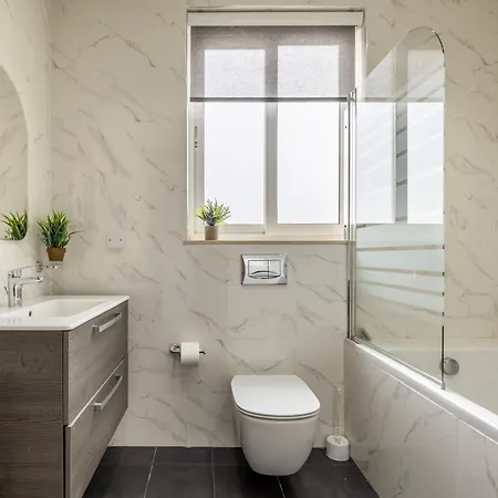 Apartament Ta Xbiex, Luxury Penthouse For Families Only, With Pool And Seaview, Malta Ta Xbiex