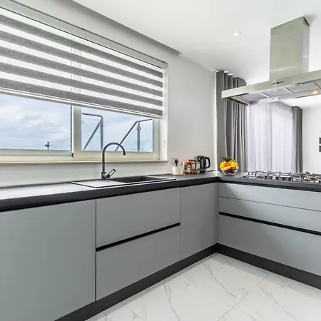 Ta Xbiex, Luxury Penthouse For Families Only, With Pool And Seaview, Malta Apartament Ta Xbiex